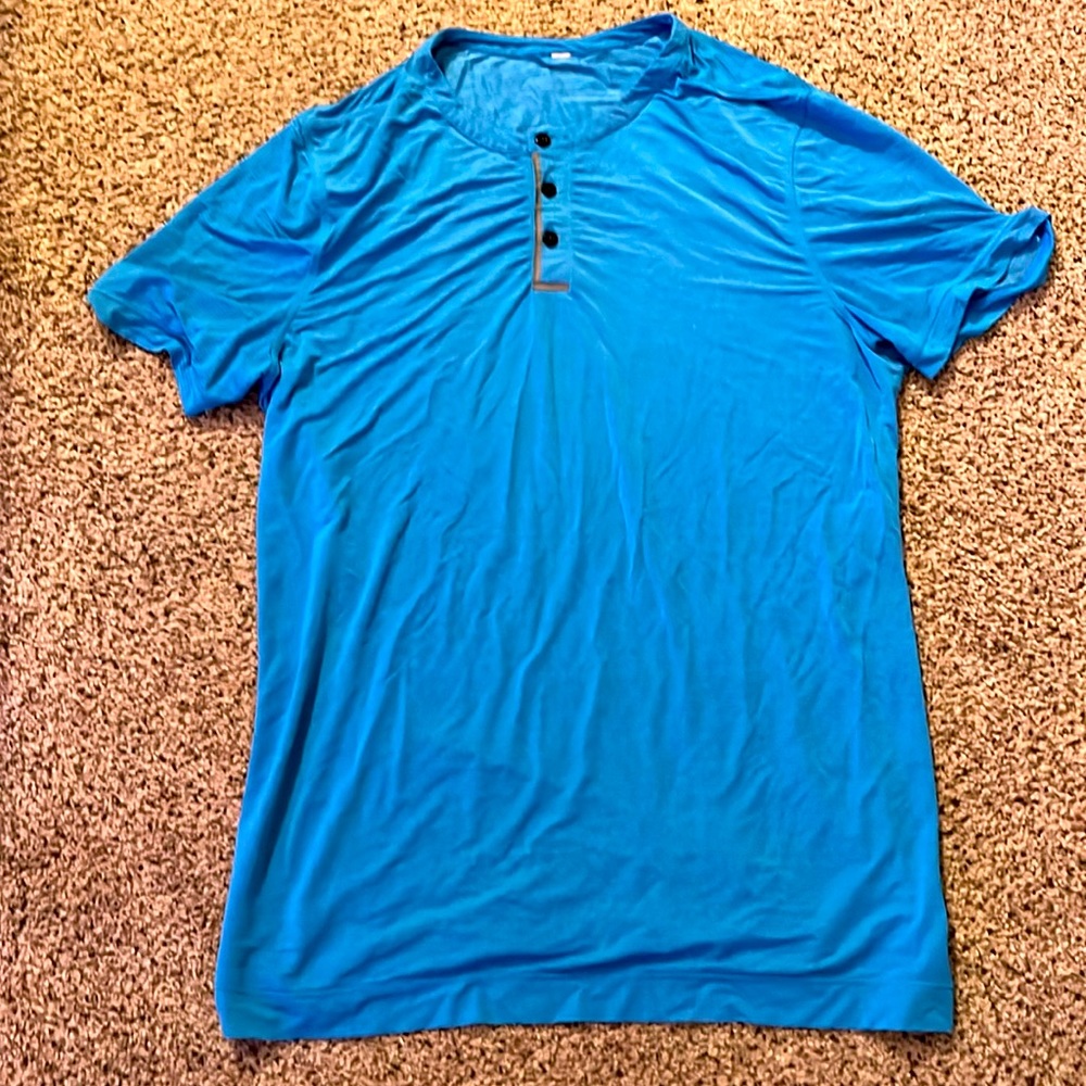 Men’s large lululemon Henley